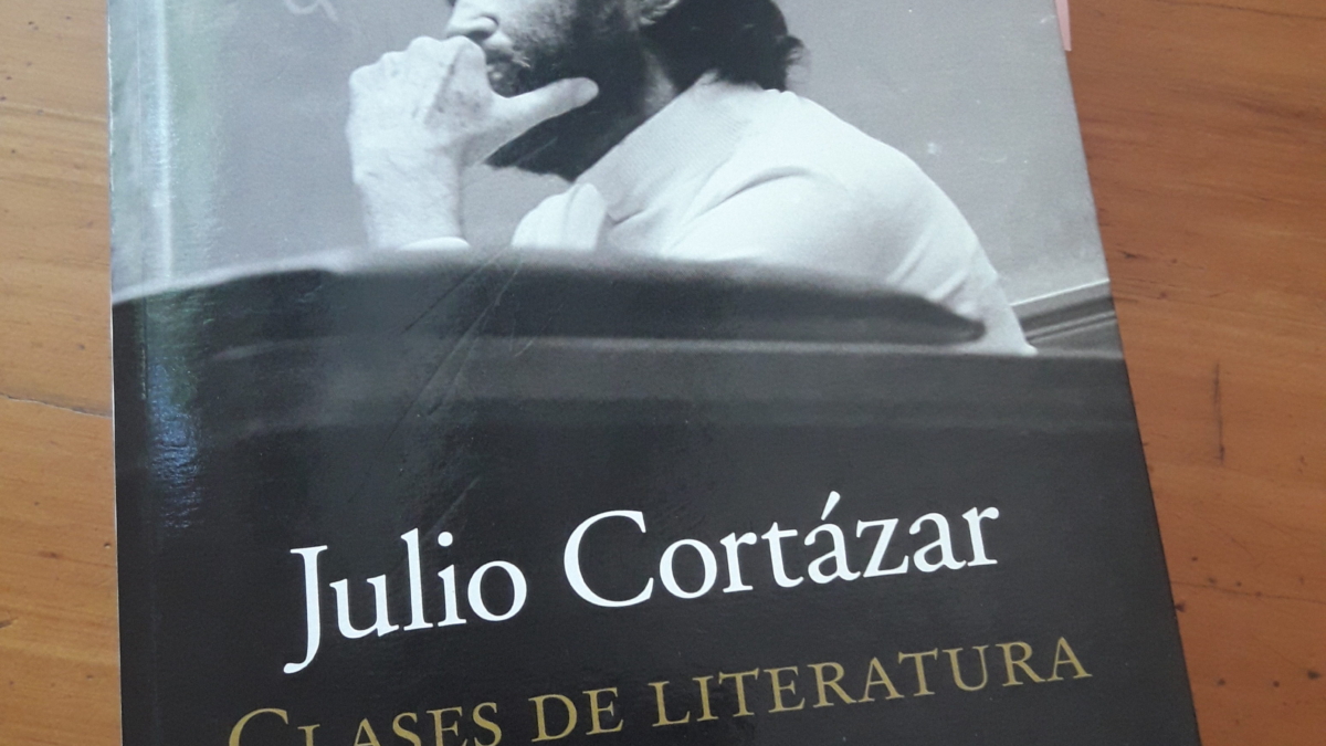 Libro Clases de Literatura Cortazar